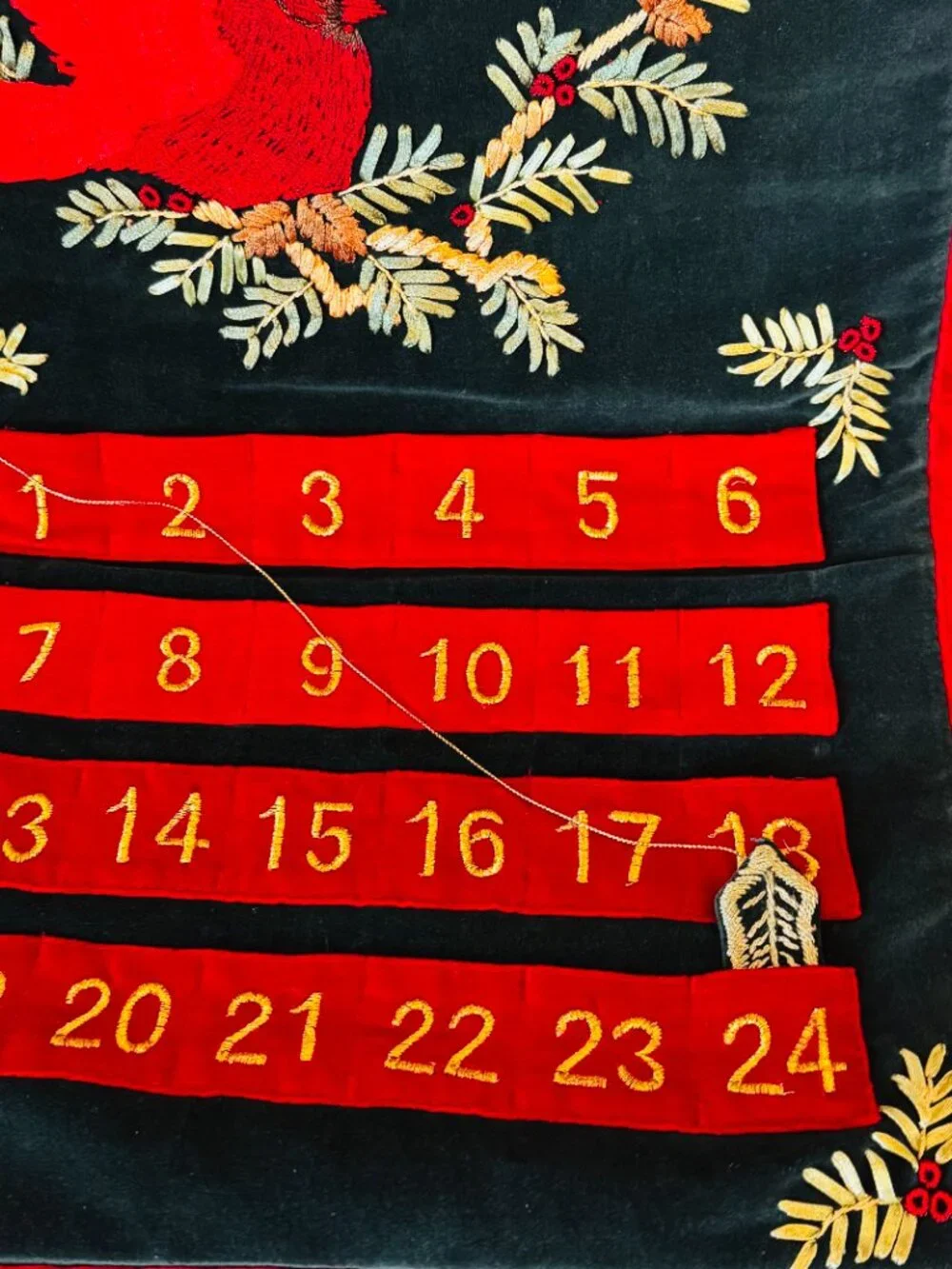 Vtg 2002 Fabric Wall Hanging 21x16